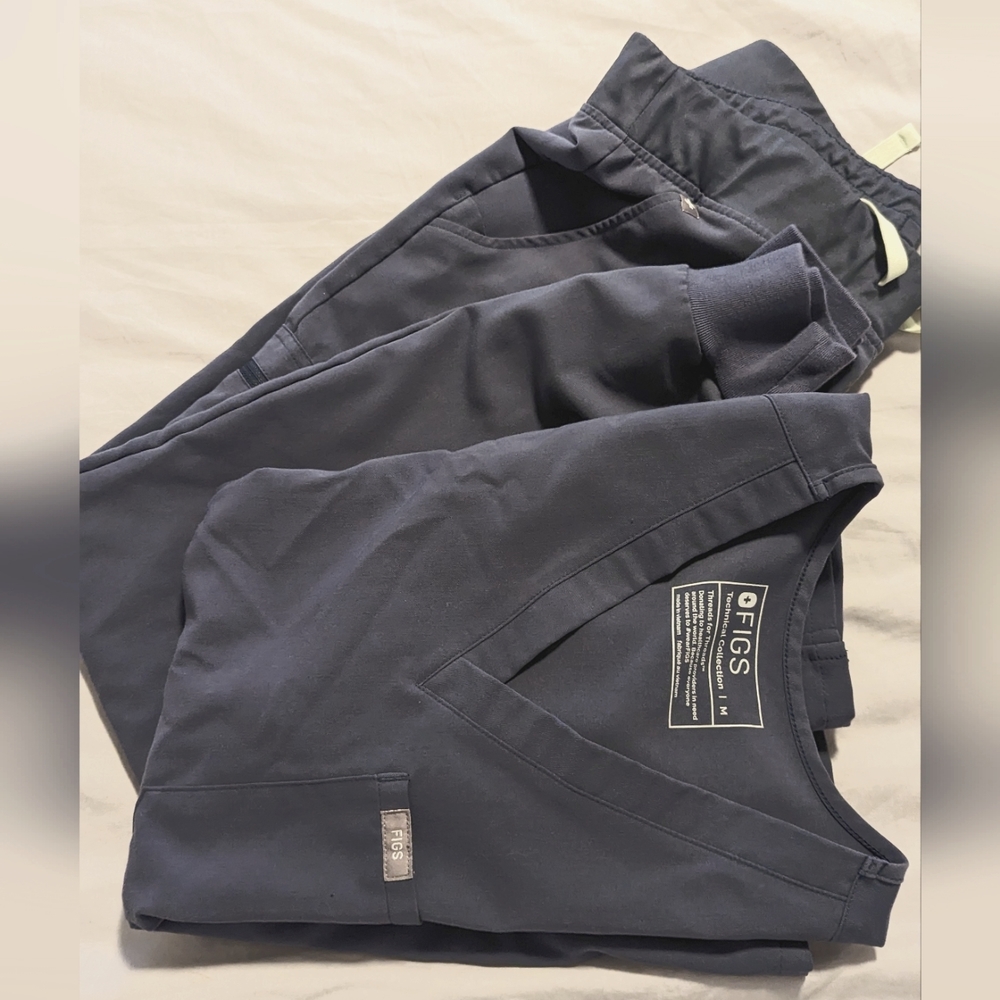 Figs Joggers Scrub Set